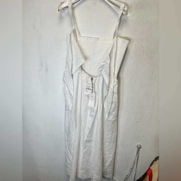 Wayf Smocked Tie Back Maxi  Dress - Picture 4 of 9